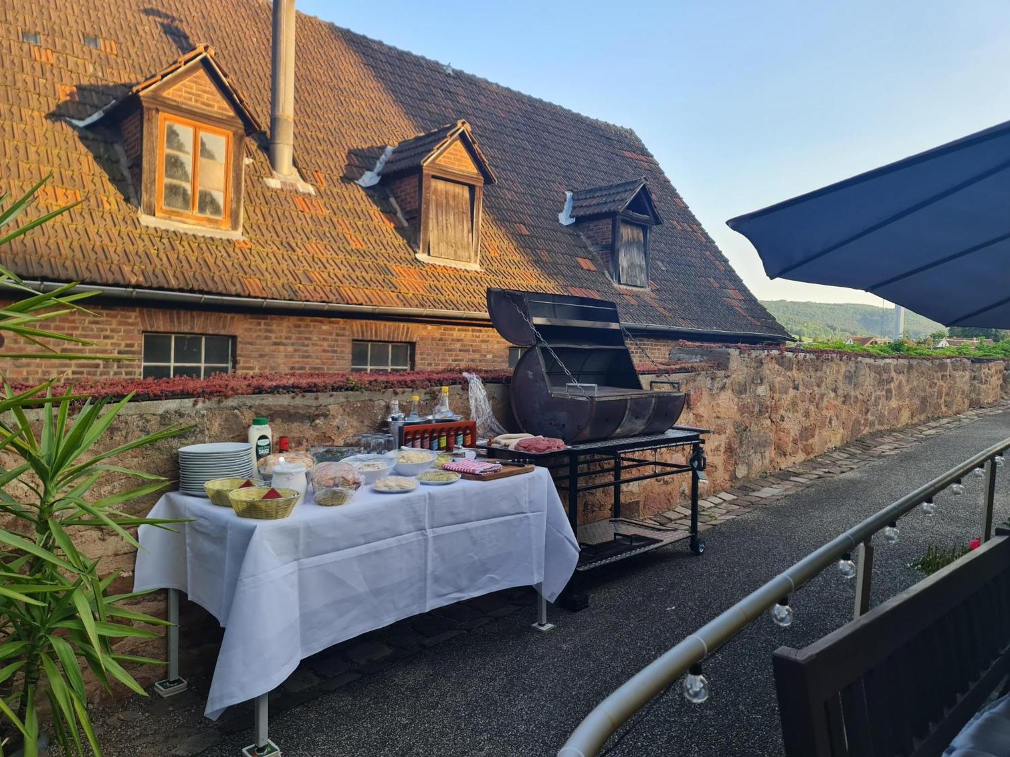 Hotel & Cafe Schachtenburg Schlitz Zewnętrze zdjęcie