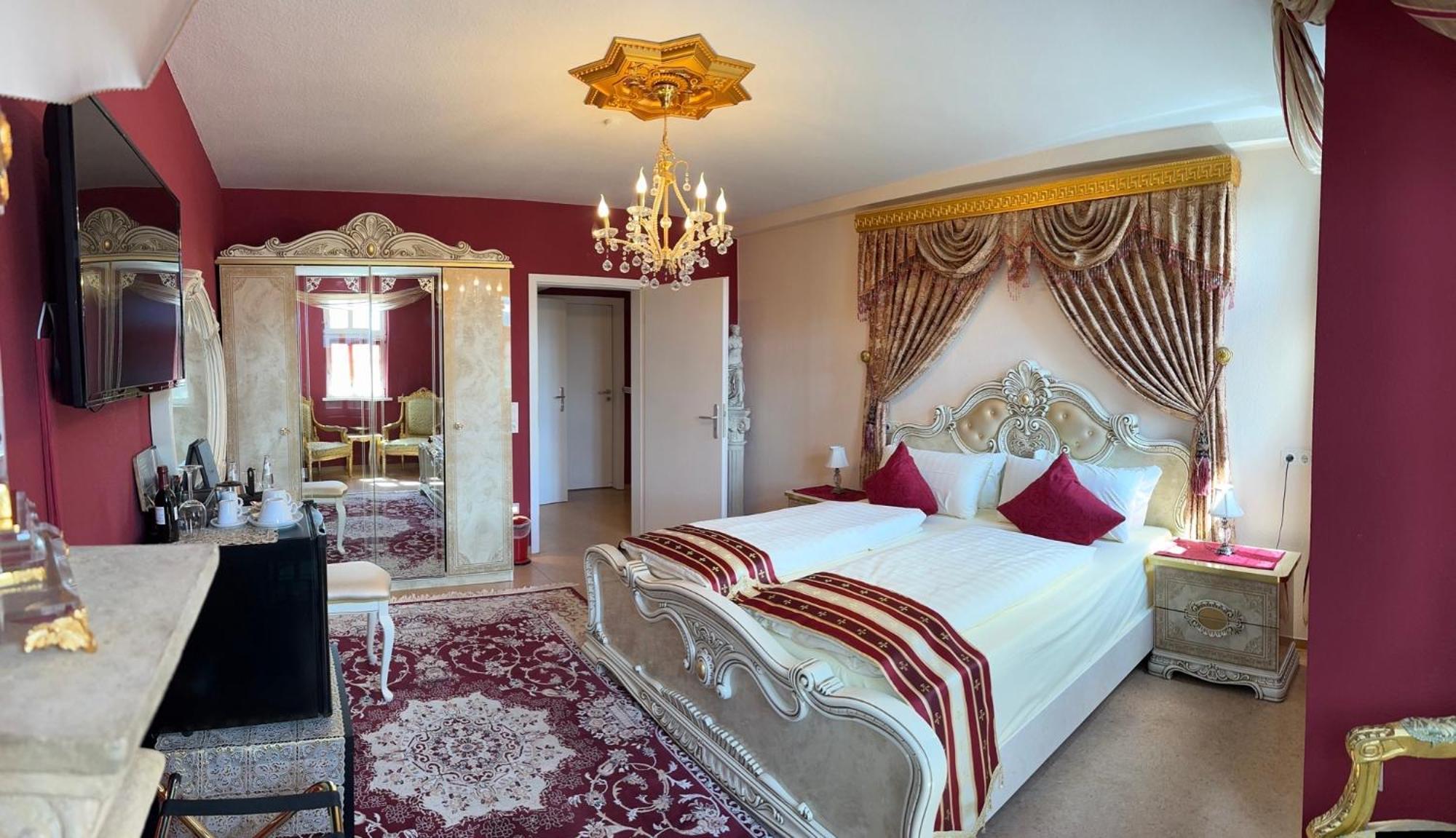 Hotel & Cafe Schachtenburg Schlitz Zewnętrze zdjęcie
